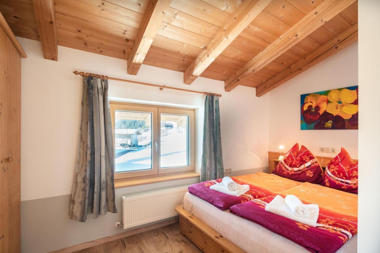 Ski In - Ski Out Panoramaferienhaus Breitmoos Neben Mittelstation ミッタージル エクステリア 写真